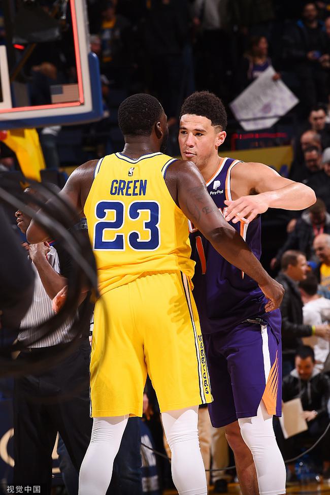  布克末节爆发太阳加时险胜东部劲旅尼克斯